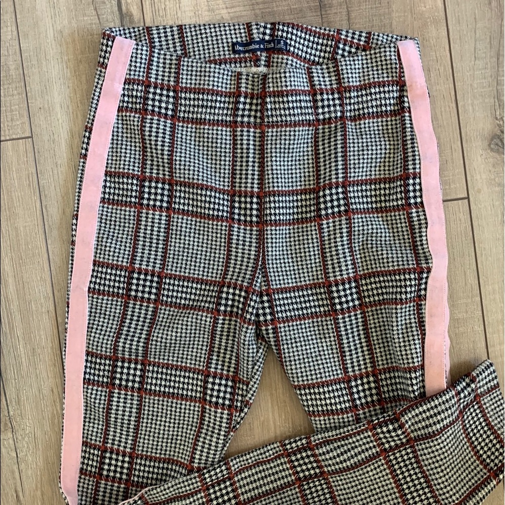 Abercrombie and Fitch Plaid Leggings